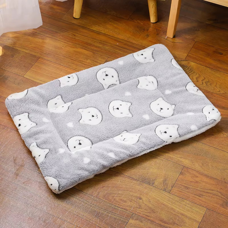 Pet Sleeping Pad Thickened Autumn and Winter Warm Floor Mat 
